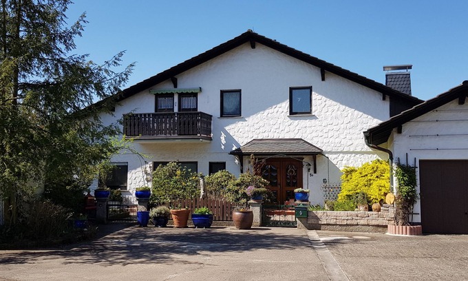 Kueps Appartement | Großzügige Ferienwohnung in der Schlössergemeinde Küps