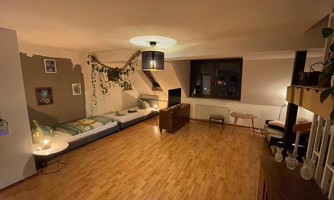 Mockern Appartement | Großzügige Maisonette Wohnung über den Dächern Leipzigs