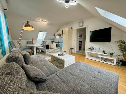 Graz-Straßgang Appartement | Großzügige Wohnung mit Parkplatz