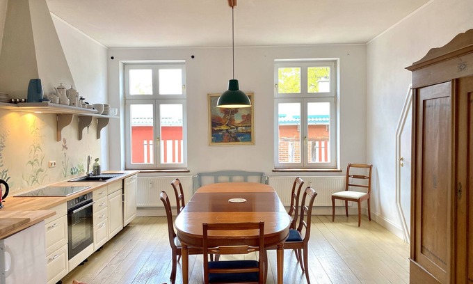 Rerik Autre | Großzügiges Familien-apartment im Herrenhaus an der Ostsee