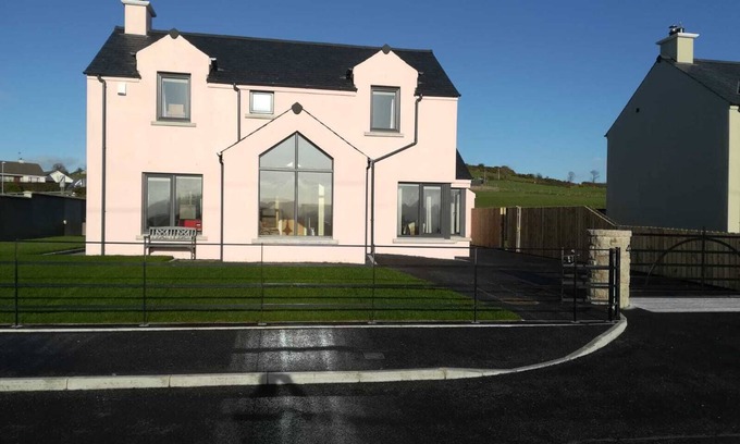 Castlewellan Cottage | Cottage avec vue sur la montagne Gromoth - Cottage en bruyère