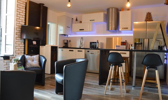 Epernay Appartement | Groom Epernay - Jacuzzi & Champagne