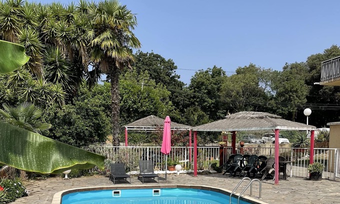 Santa-Lucia-di-Moriani Villa | promotion du 13 /07 au 27 /07 rez de chaussee de villa avec piscine