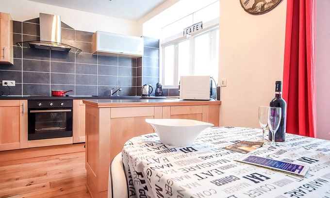 Bastide Saint-Louis Appartement | Ground floor apartment (muscat) sleeps 2 (4)