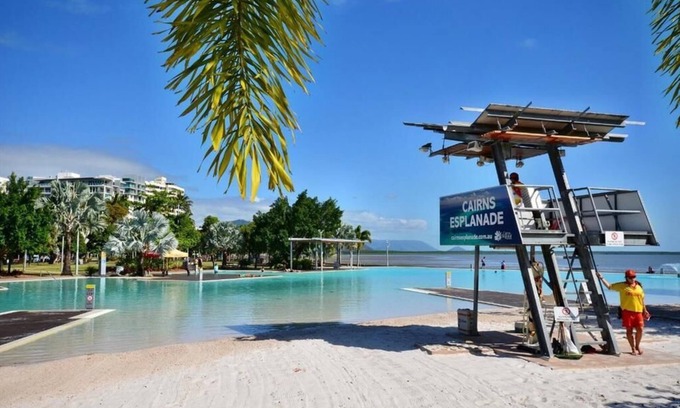 Cairns North Appartement | Ground Floor Easy Unit Close to City 4