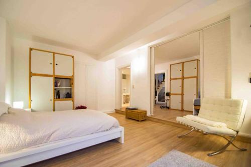Westend Appartement | Ground Floor in Villa in Charlottenburg Garden View