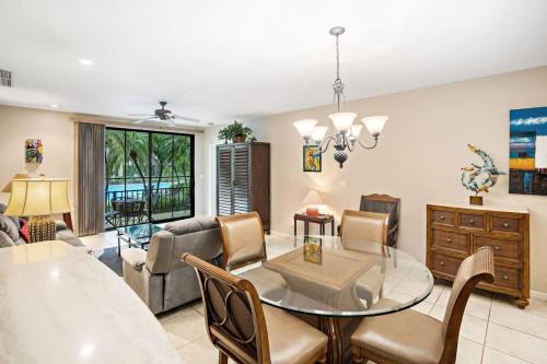 Coco Appartement | Ground-Floor Unit in Front of Lazy River Pool at Pacifico in Coco