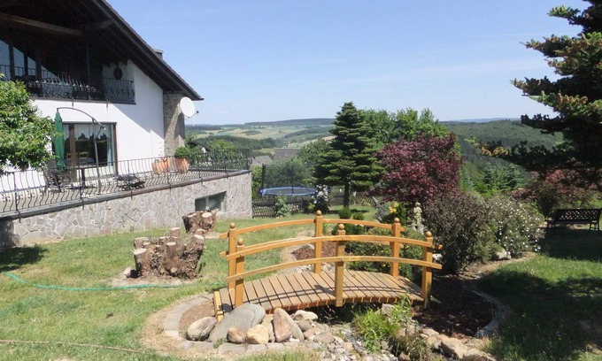 Beuren Appartement | Logement plain pied et séparé avec vue, périphérie idyllique du village