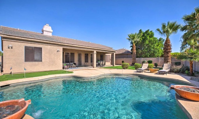 Palm Valley Maison | Group Getaway with Pool and Putting Green in Goodyear
