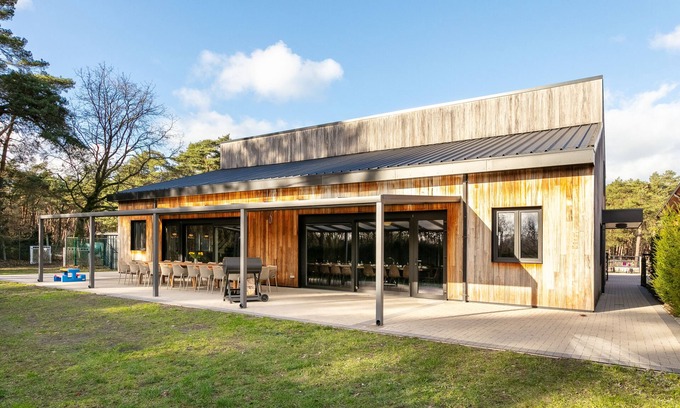 Eksel Maison | Maison sur le terrain d'un parc de vacances