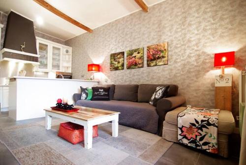 Halfweg Appartement | Group Stay, 7 minutes away from Amsterdam!