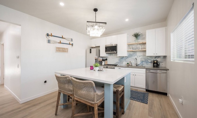 Grover Beach Maison | grover beachhouse with minutes walk to beach and restaurants. STR#0195