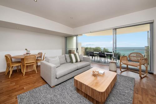 Aspendale Appartement | Groves Sunset Views in Aspendale