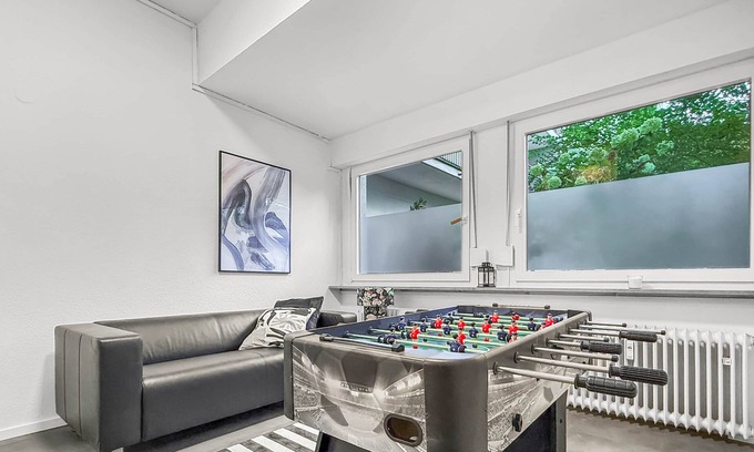 Untersendling Appartement | Gruppenloft München | Spiele + Parkplatz