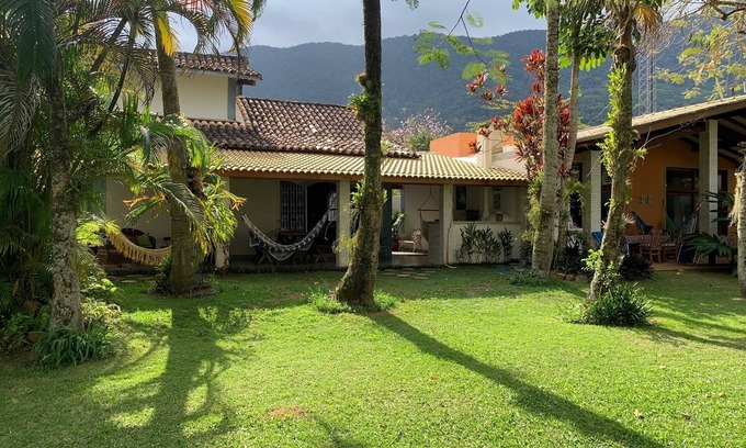 Guaeca Maison | Guaecá - maison communautaire fermée, à 90 m de la plage accès à la plage par le jardin.
