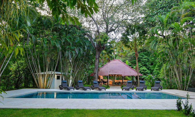 Liberia Maison | Guana Getaway