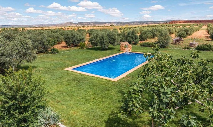 Alcaraz Cottage | Maison de garde avec spa et piscine partagée
