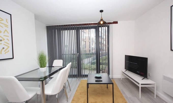 Theatreland Birmingham Appartement | Guest Homes | Southside Apartment