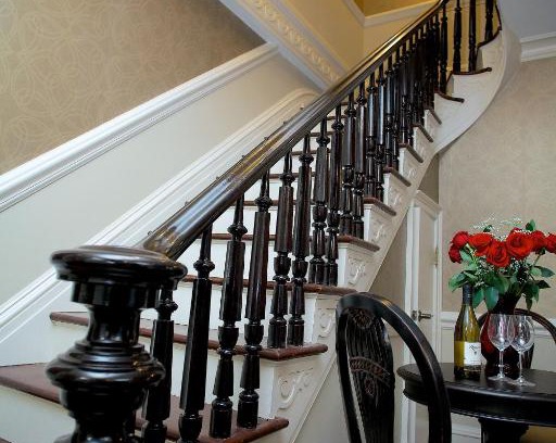 Norwalk Maison | Guest House at Norwalk Inn