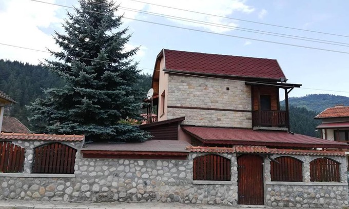 Samokov Maison | Guest House Diva Reka