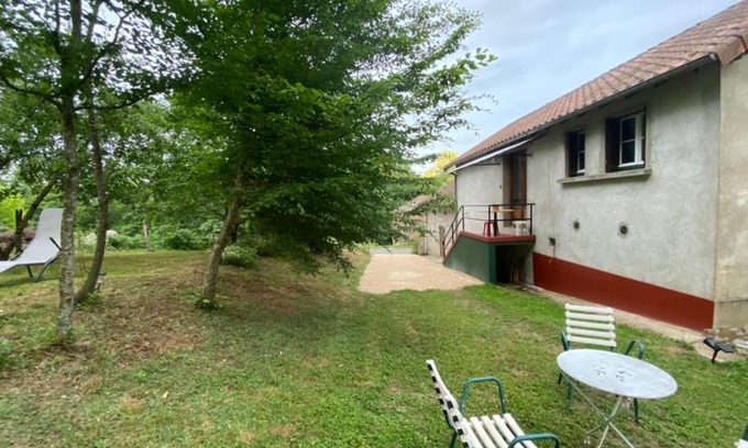 Nantheuil Maison | Guest House du vieux chêne
