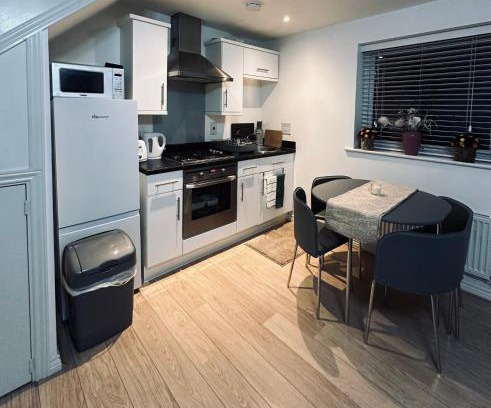 Sherborne St. John Maison | Guest House Nikol
