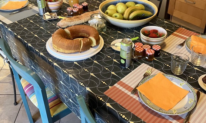 Tuchan Lit Et Petit-Déjeuner | Chambre d'Hôte: les maisons de Gaïa
