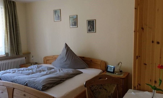 Gutach Appartement | Guest room fir with toilet and shower