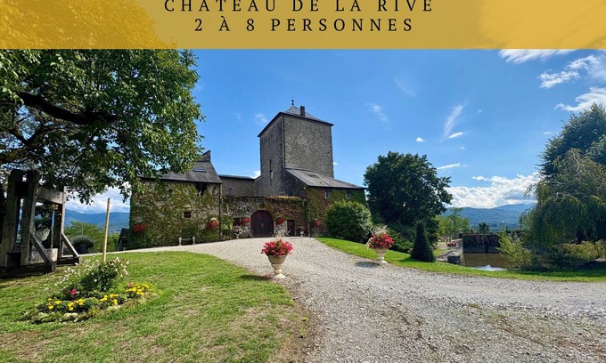 Cruet Lit Et Petit-Déjeuner | Chambre d'hôtes- château de la rive- 2 personnes