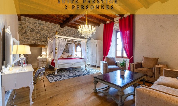 Cruet Lit Et Petit-Déjeuner | Guest Room - Château de la Rive - 2 Persons