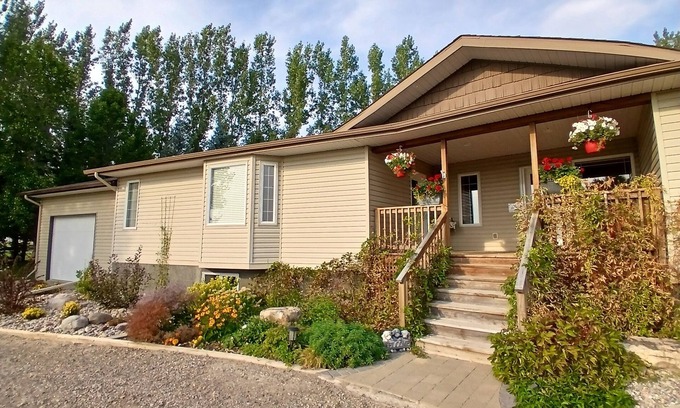 Lethbridge County Maison | Guest suite near Lethbridge