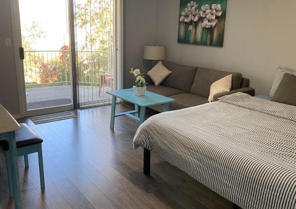 Kamloops Maison | Guest suite with patio that backs onto greenbelt