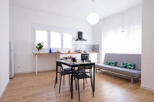 Piombino Appartement | GuestHost - Casa Modì