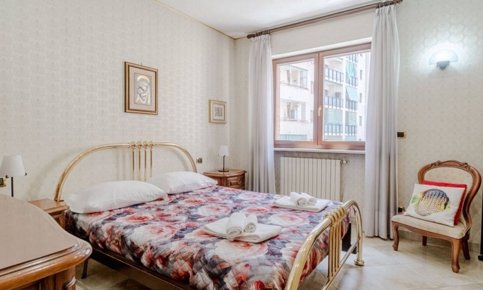Santa Rita Appartement | GuestHost - Stylish Retro Apartment X6 in Turin