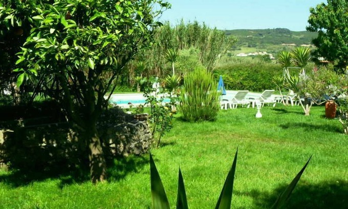 Alcobaca Lit Et Petit-Déjeuner | Chambre d’hôtes / Bed & breakfast/Quartos de hospedes- NAZARÉ- ALCOBAÇA.