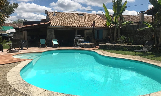 Barsac Maison | Guesthouse pour 2 au calme au milieu des vignes. Sauna & piscine
