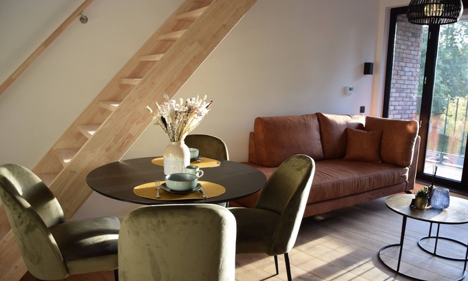Zulte Maison | Guesthouse with jacuzzi in picturesque Leiedorp