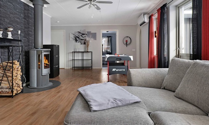 Ojebyn Maison | Guestly Home near Windfarm