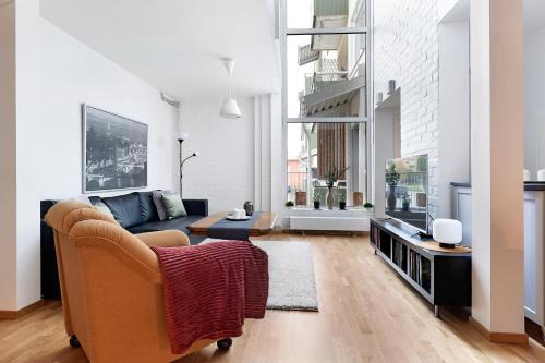 Pitea Appartement | Guestly Homes - 3BR City Charm