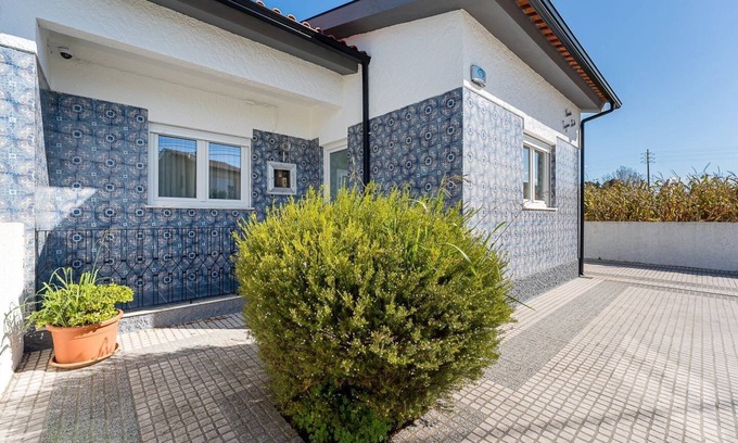 Ilhavo Appartement | GuestReady - A classic Portuguese-style home