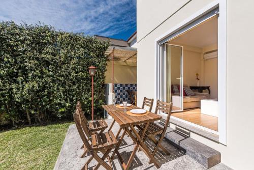 Vilarinha Appartement | GuestReady - City & Beach Garden Home