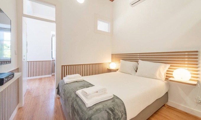 Restelo Appartement | GuestReady - 1BR Neoclassical Suite - 1D - Aide