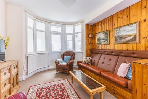 Finchley Maison | GuestReady - Relaxing Finchley retreat with garden