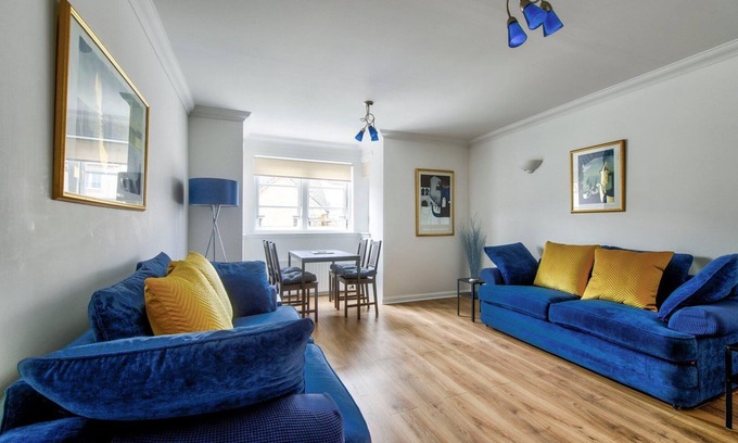 Leith Appartement | GuestReady - Stylish Apt w/ Parking near Edinburgh