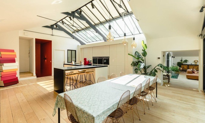 Villa Montmorency Villa | Maison ensoleillée avec jardin dans le 16 arron.