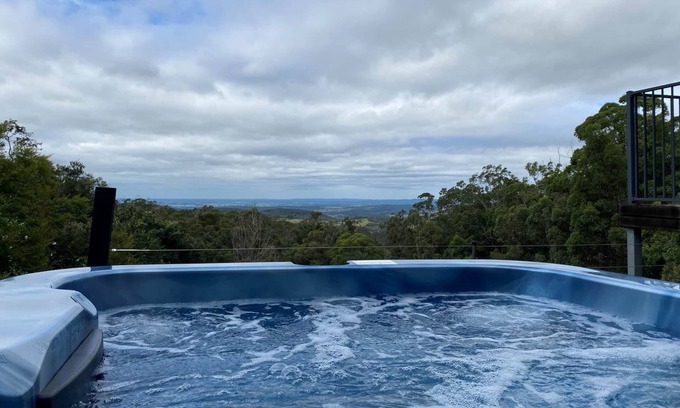 Vacy Maison | Gum Tree Haven