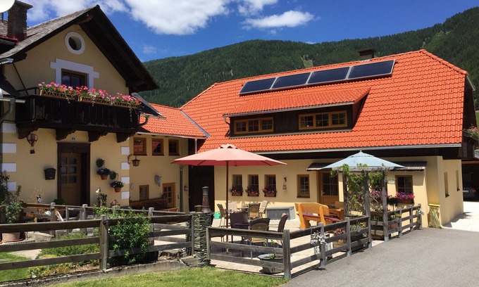 Gnesau Appartement | Gurkhof - Top 2 Gurk