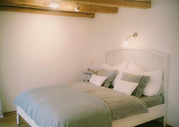 Weiden am See Appartement | Gute Stube