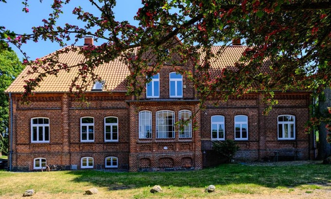 Thorstorf Appartement | Gutshaus Thorstorf FeWo Travemünde