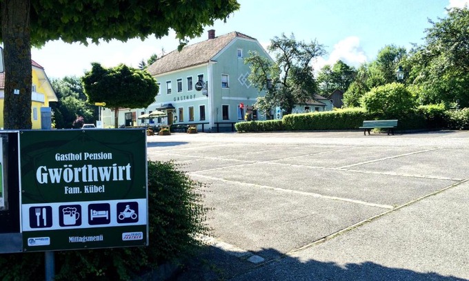 Kasten bei Boeheimkirchen Hôtel | Gwörthwirt